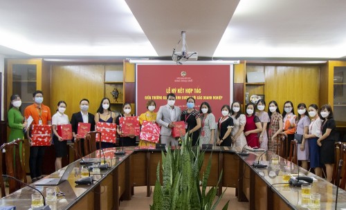 Khoa Ngoại ngữ Trường Đại học Bình Dương ký kết hợp tác MOU với 04 doanh nghiệp