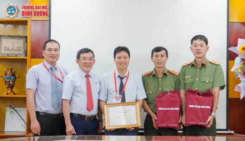 Trường Đại học Bình Dương đạt tiêu chuẩn “An toàn về an ninh, trật tự”