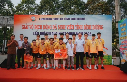 Bế mạc Giải bóng đá sinh viên tỉnh Bình Dương lần thứ VIII năm 2022