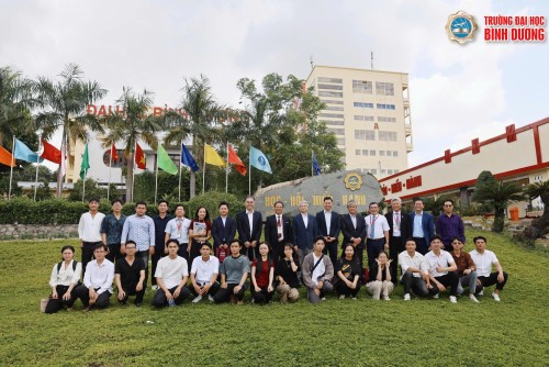 Học đại học từ góc nhìn văn hóa