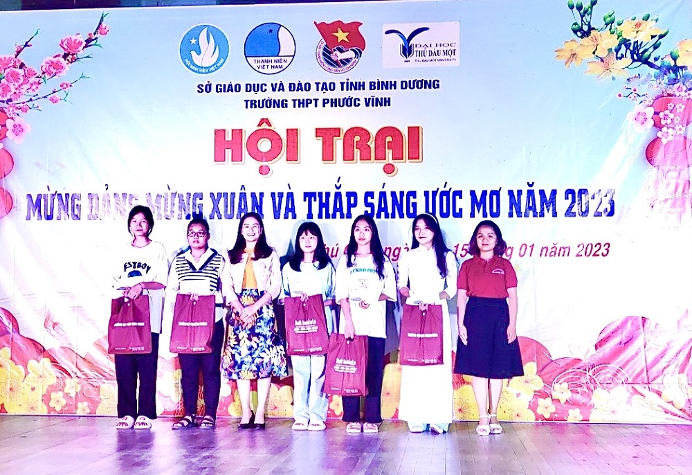 thap sang uoc mo 1