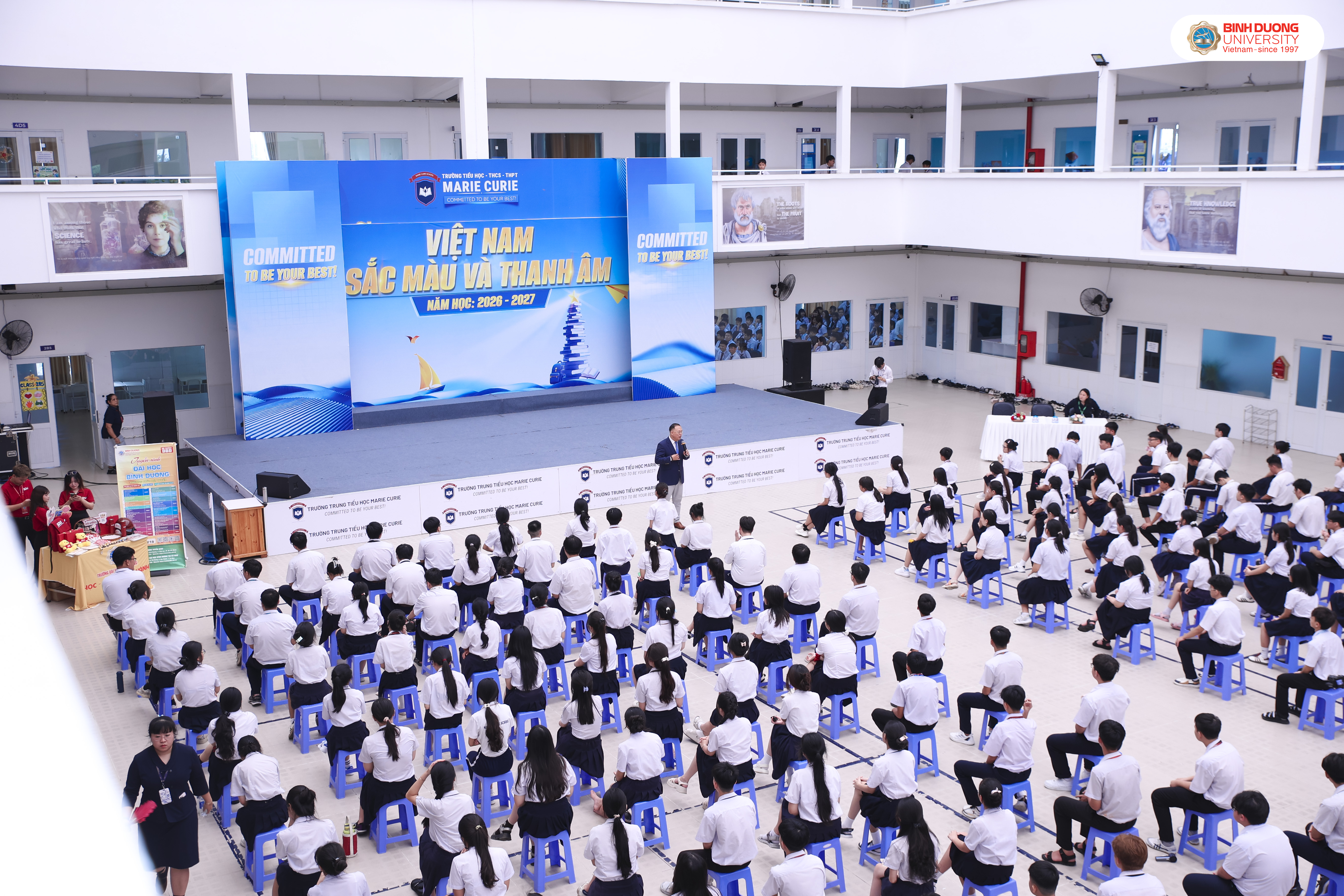 Quang cảnh chương trình tư vấn hướng nghiệp, chuyên đề tâm lý tại Trường TH-THCS-THPT Marie Curie.