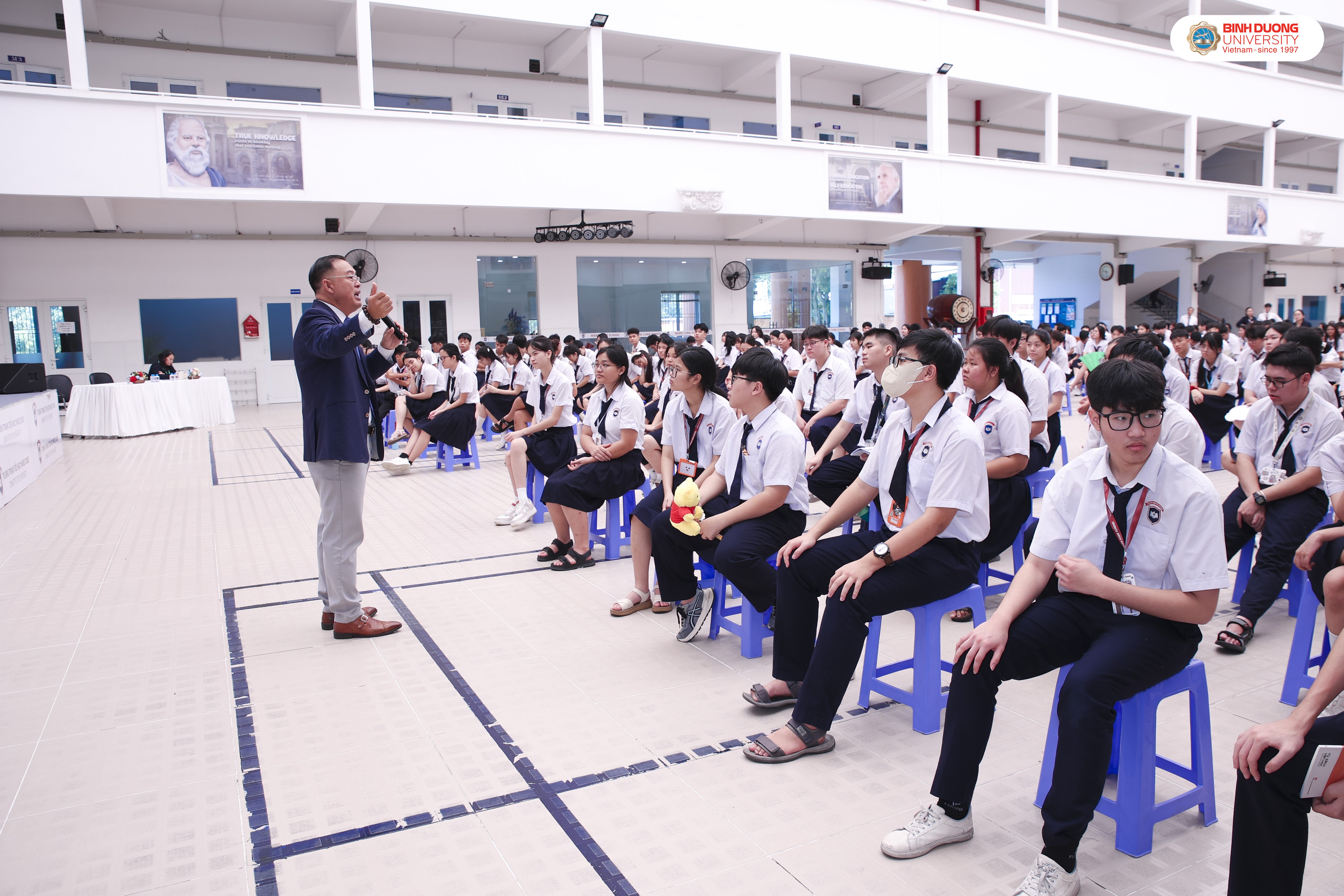 Hình ảnh chương trình tư vấn hướng nghiệp tại Trường TH-THCS-THPT Marie Curie